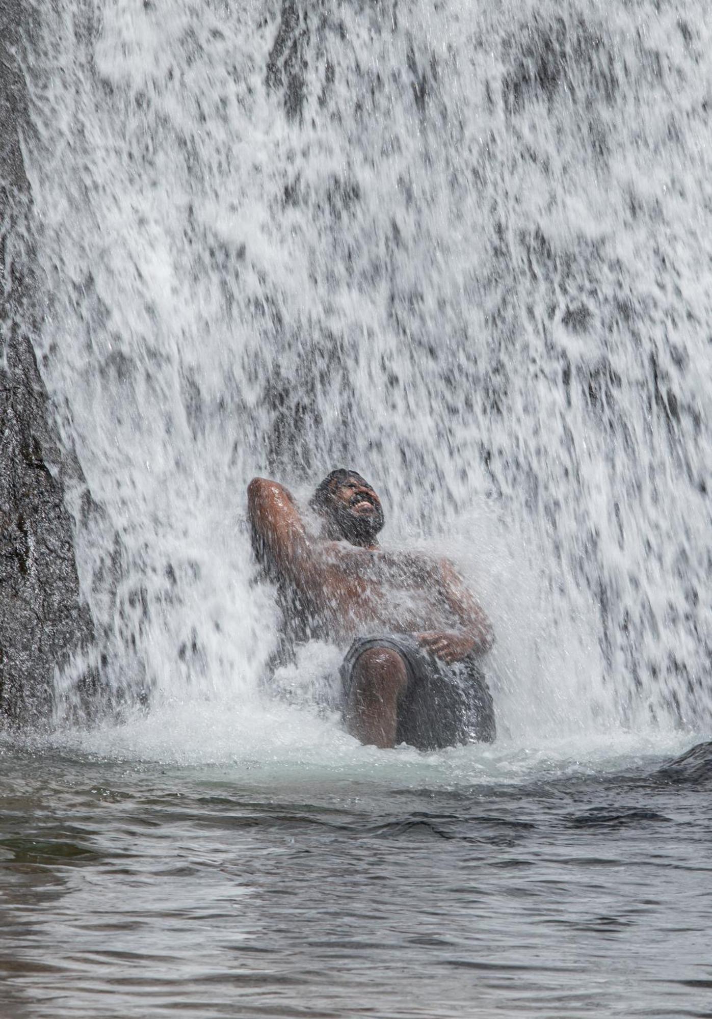 Aruvikuzhy Waterfalls Villa Kozhancheri المظهر الخارجي الصورة