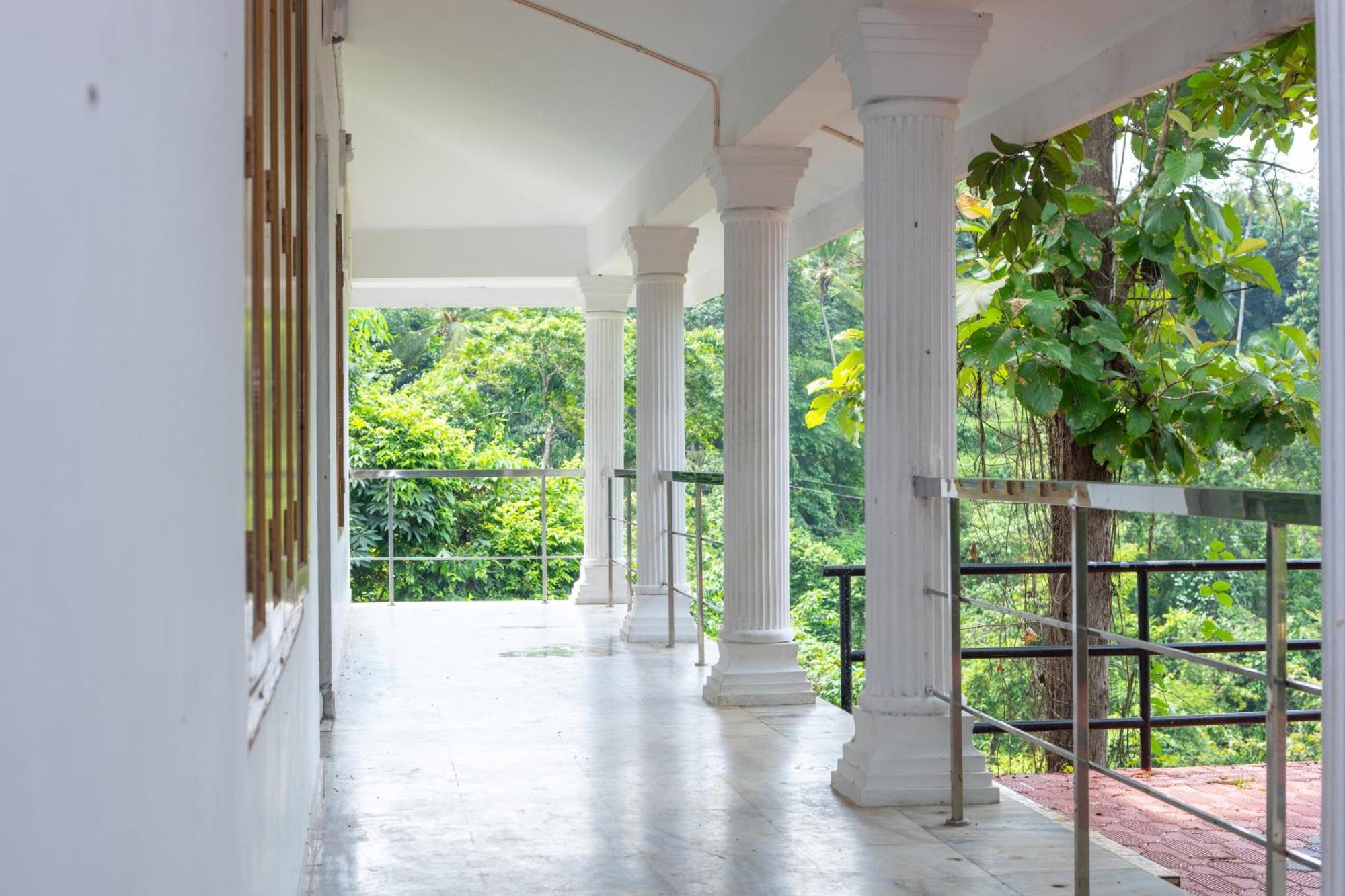 Aruvikuzhy Waterfalls Villa Kozhancheri المظهر الخارجي الصورة